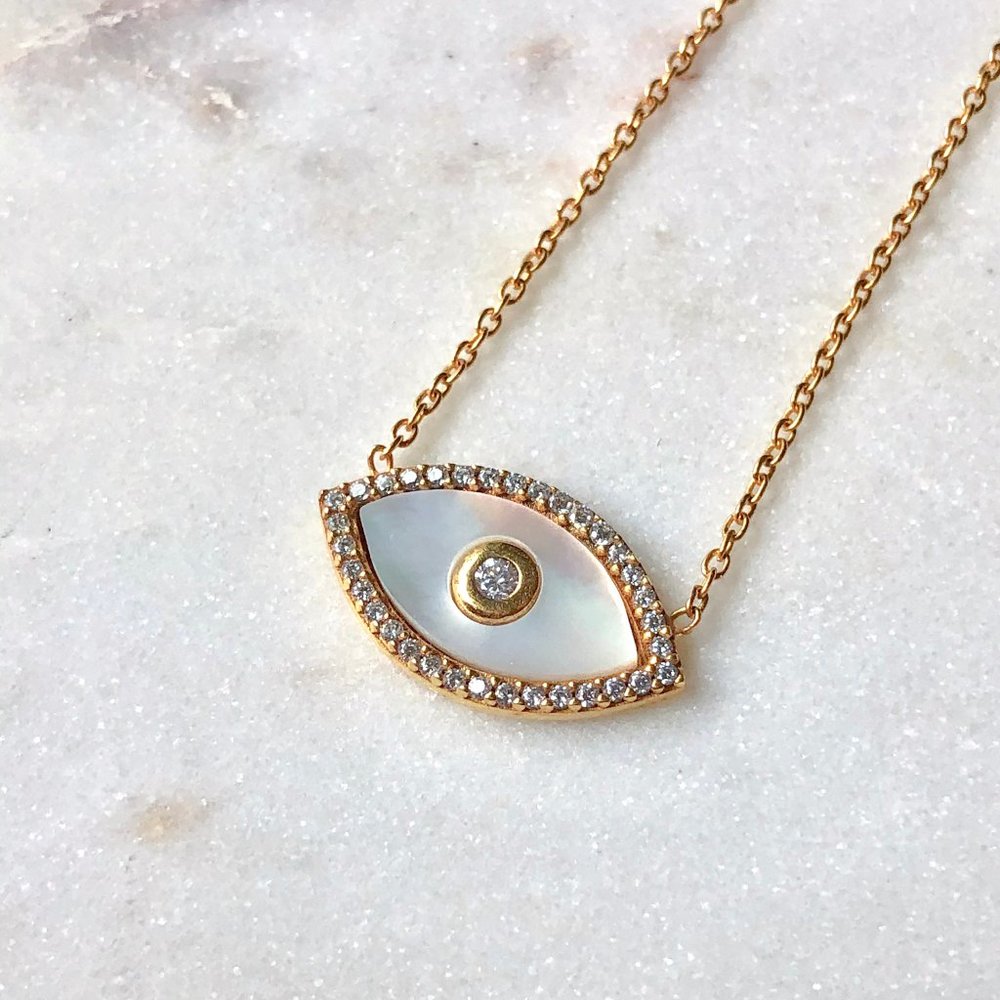 Ivy Eye Necklace - Picture 2 of 3